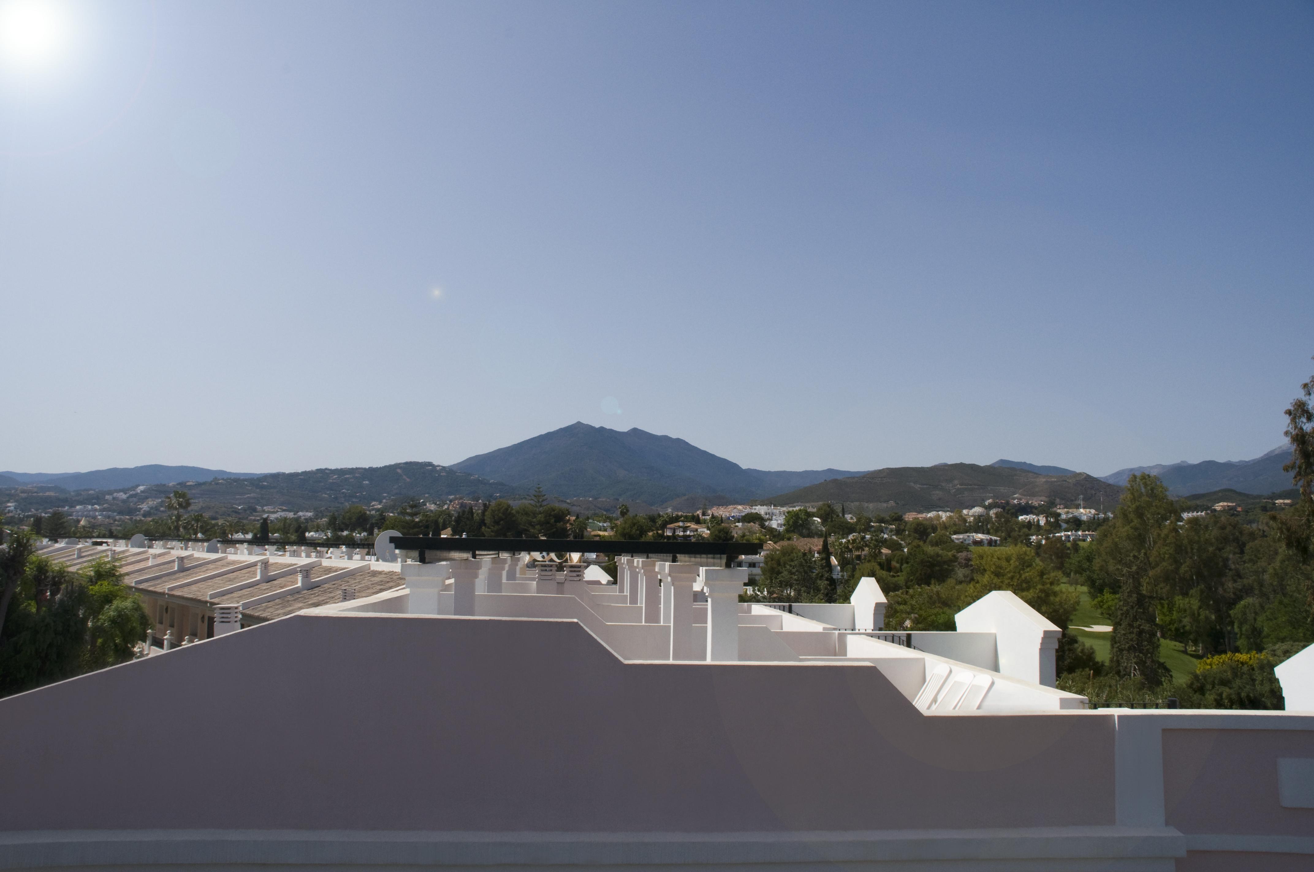 Apartament Aloha Gardens By Vacation Care Marbella Zewnętrze zdjęcie