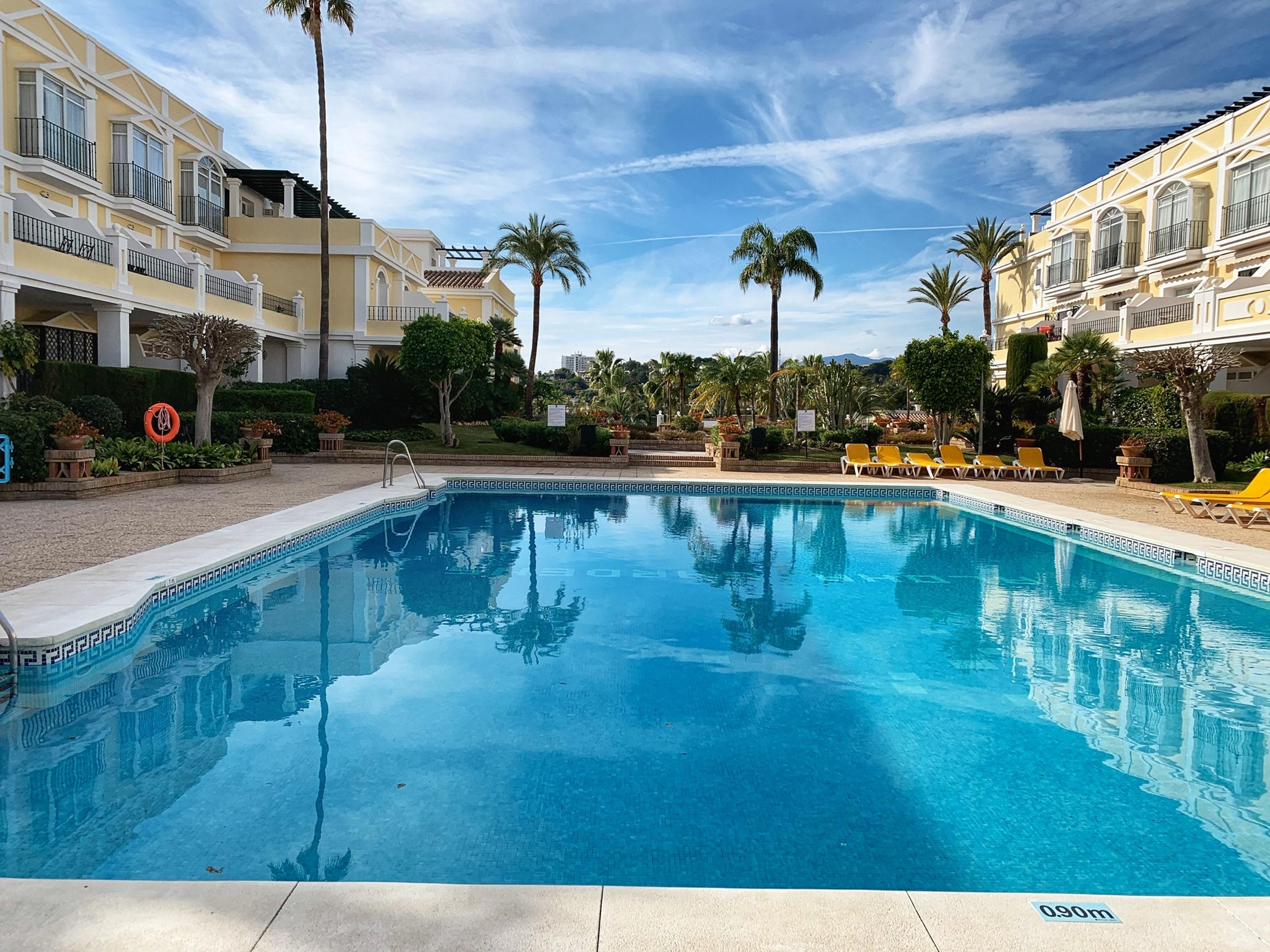 Apartament Aloha Gardens By Vacation Care Marbella Zewnętrze zdjęcie